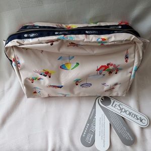 LESPORTSAC Essential XL Cosmetic bag